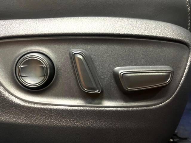 Toyota RAV4 2022-03 17699-7
