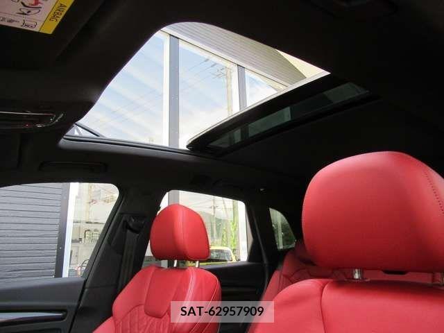 Audi SQ5 2021-10 203770-14