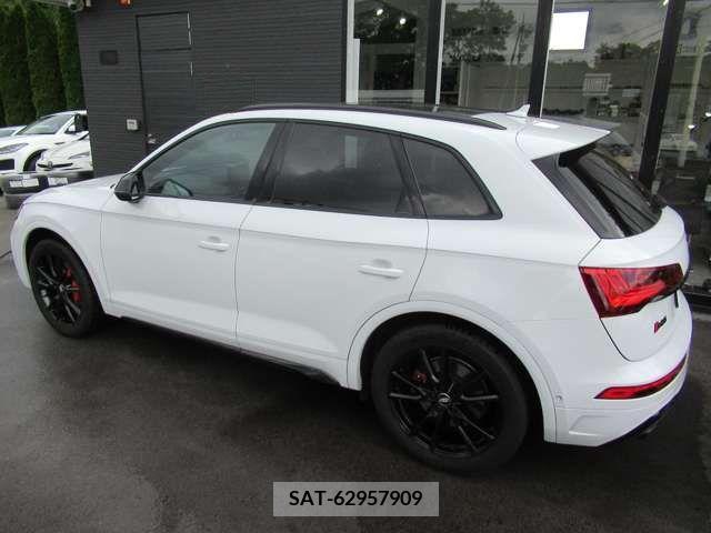 Audi SQ5 2021-10 203770-3
