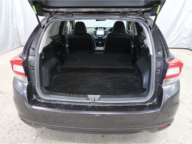 Subaru IMPREZA 2017-04 181484-6