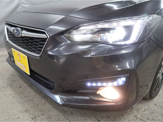Subaru IMPREZA 2017-04 181484-17