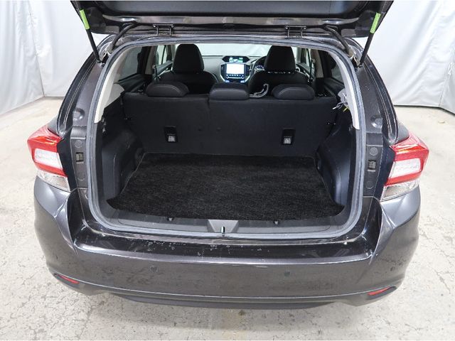 Subaru IMPREZA 2017-04 181484-5