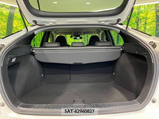 Toyota PRIUS 2019-06 393313-10