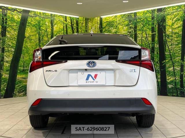 Toyota PRIUS 2019-06 393313-15