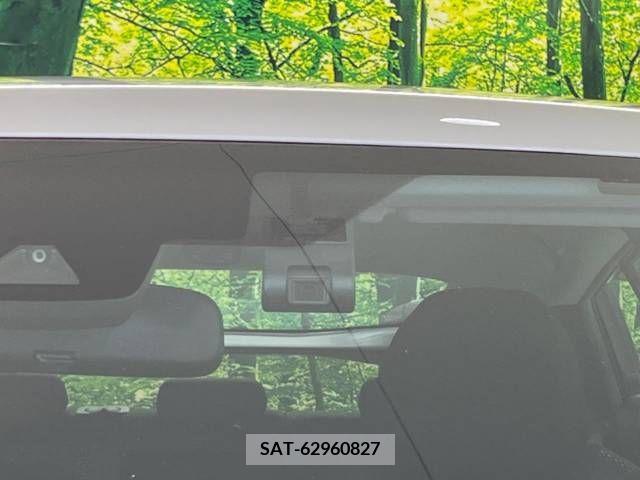 Toyota PRIUS 2019-06 393313-6