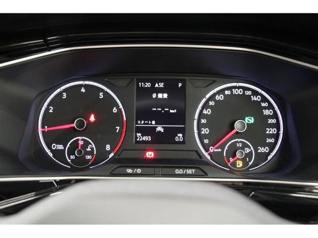 VolksWagen T-CROSS 2020-01 18430-3