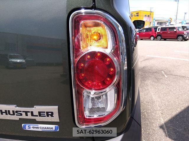 Suzuki HUSTLER 2019-11 312857-6