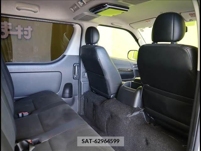 Toyota REGIUSACE VAN 2017-09 354583-20