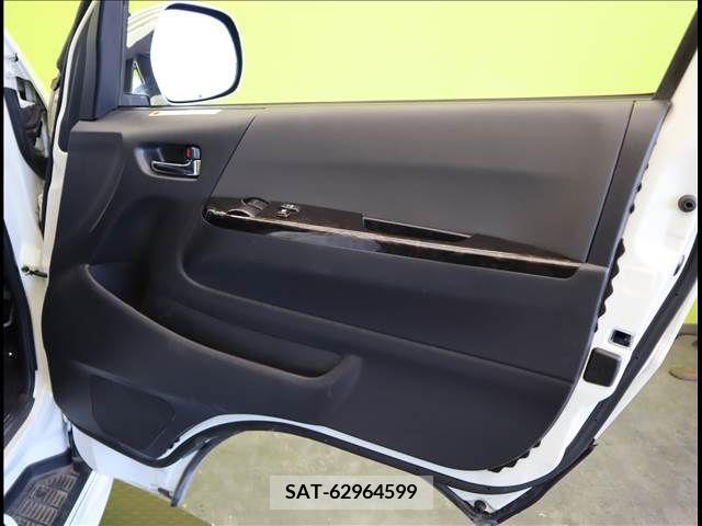 Toyota REGIUSACE VAN 2017-09 354583-19