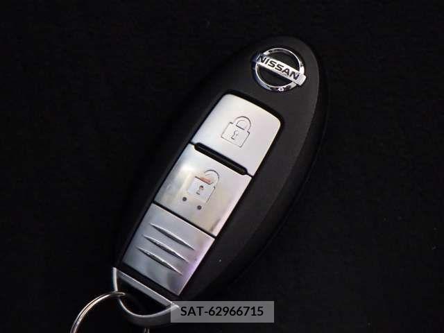 Nissan CUBE 2009-08 265383-9