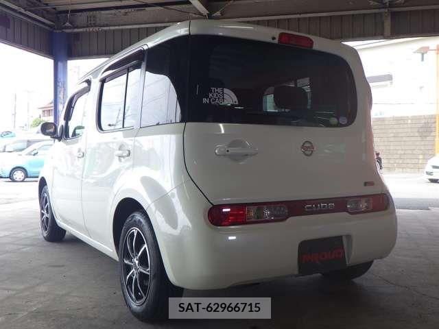 Nissan CUBE 2009-08 265383-8