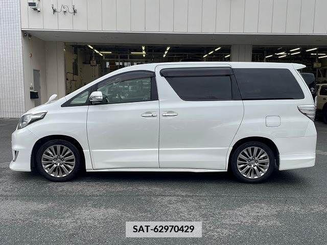 Toyota ALPHARD 2013-09 349854-15