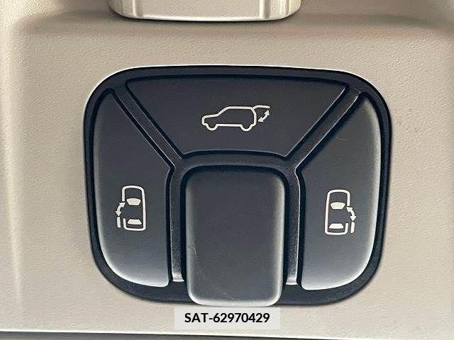 Toyota ALPHARD 2013-09 349854-10