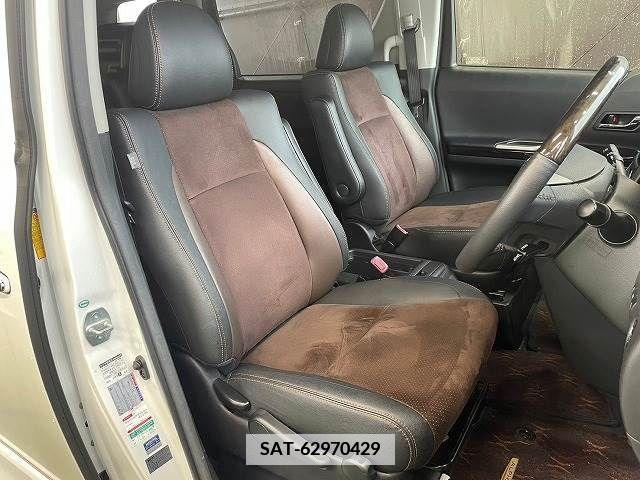 Toyota ALPHARD 2013-09 349854-8