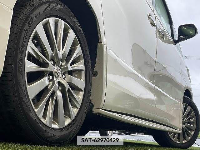 Toyota ALPHARD 2013-09 349854-18