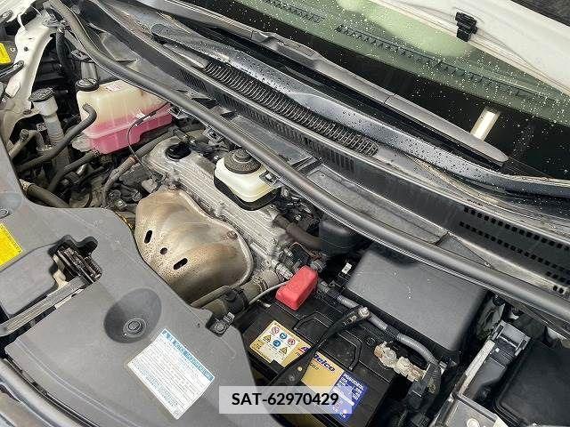Toyota ALPHARD 2013-09 349854-17