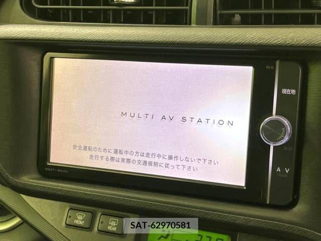 Toyota AQUA 2014-07 314187-2