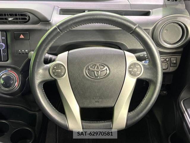Toyota AQUA 2014-07 314187-11
