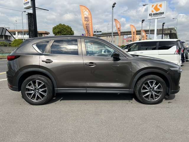 Mazda CX-5 2018-12 19287-5