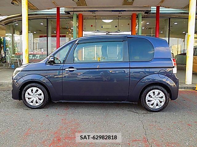 Toyota SPADE 2012-10 368725-13