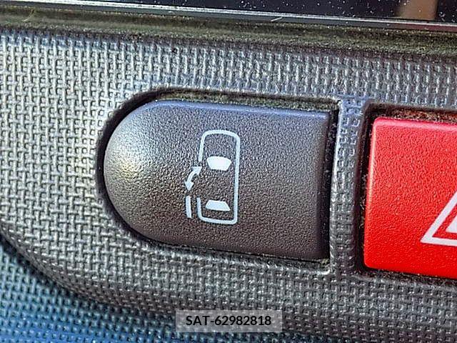 Toyota SPADE 2012-10 368725-5
