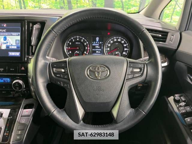 Toyota VELLFIRE 2016-08 346599-9