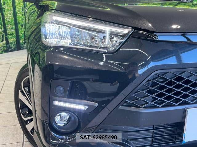 Toyota RAIZE 2022-08 354459-12