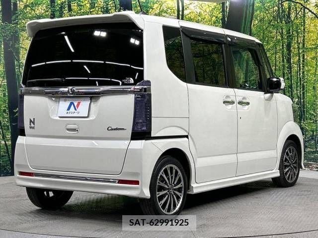 Honda N BOX CUSTOM 2017-04 211480-17