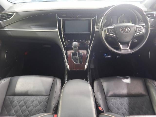 Toyota HARRIER 2016-04 183050-1