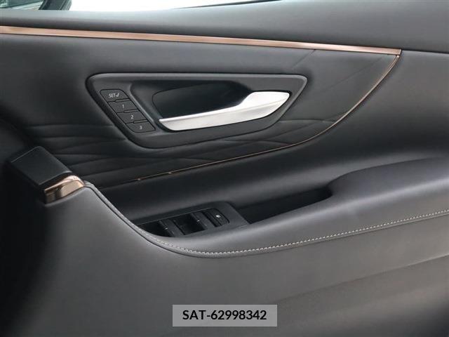 Toyota ALPHARD 2024-01 260375-5