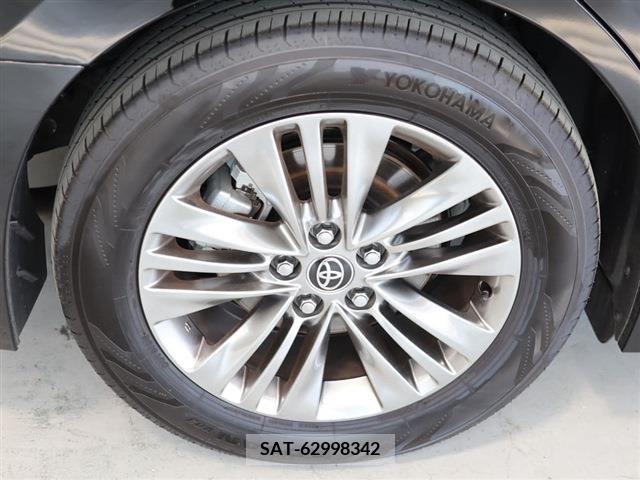 Toyota ALPHARD 2024-01 260375-8