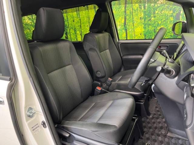 Toyota VOXY 2019-06 190135-8