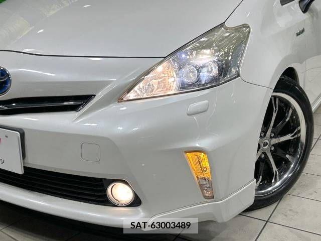 Toyota PRIUS ALPHA 2012-03 377562-12