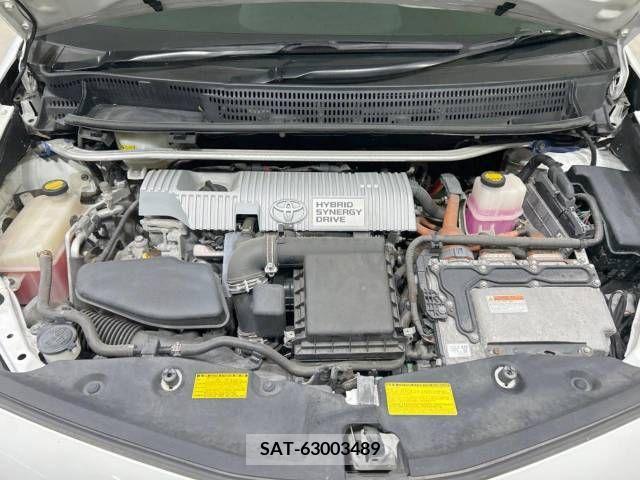 Toyota PRIUS ALPHA 2012-03 377562-18