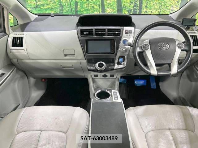 Toyota PRIUS ALPHA 2012-03 377562-1