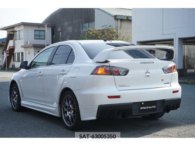 Mitsubishi LANCER 2013-09 233803-1