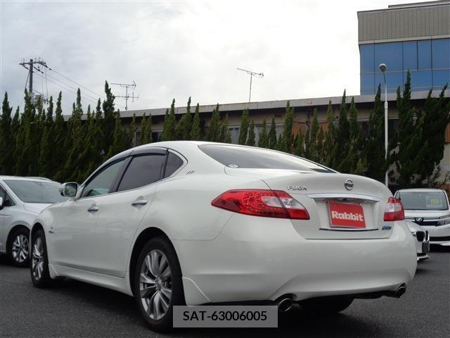 Nissan FUGA 2012-07 244244-10
