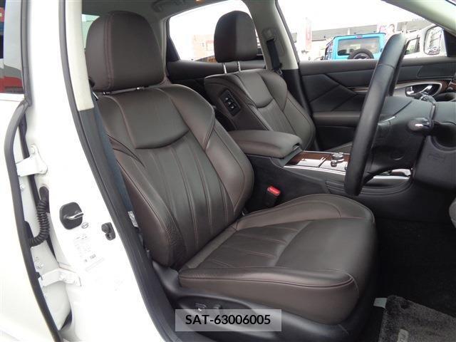 Nissan FUGA 2012-07 244244-16