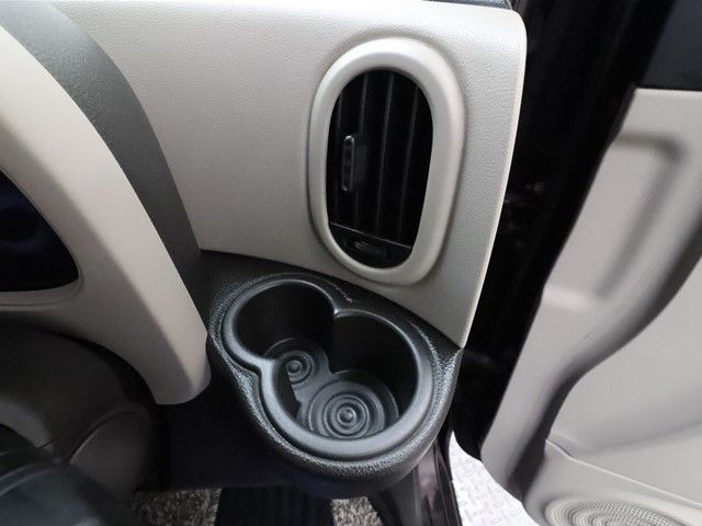 Nissan CUBE 2010-10 2943-10