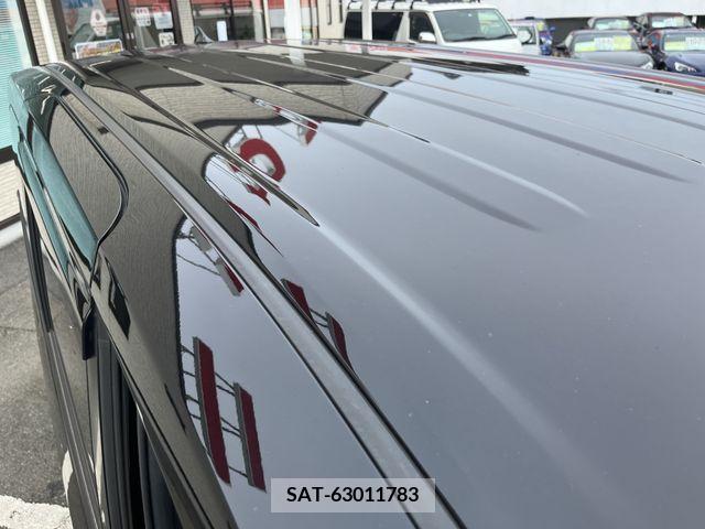 Toyota NOAH 2022-07 379789-10