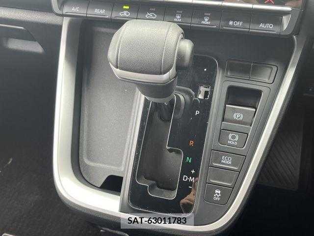 Toyota NOAH 2022-07 379789-18