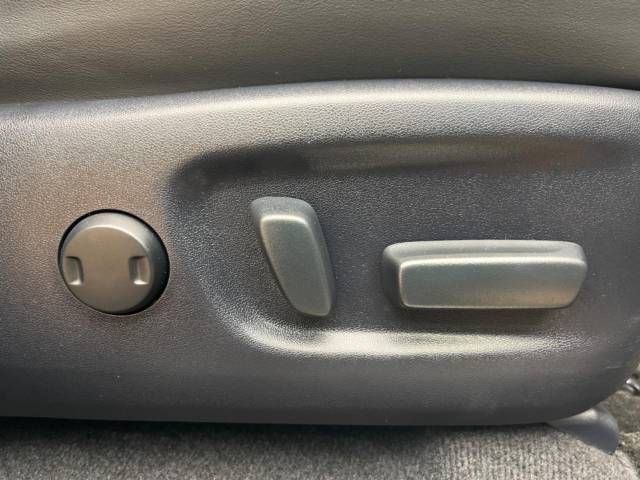 Toyota HARRIER 2017-06 21375-5