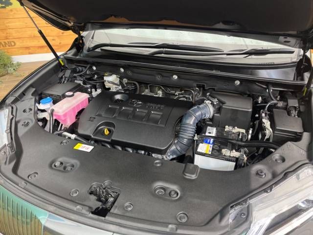 Toyota HARRIER 2017-06 21375-18