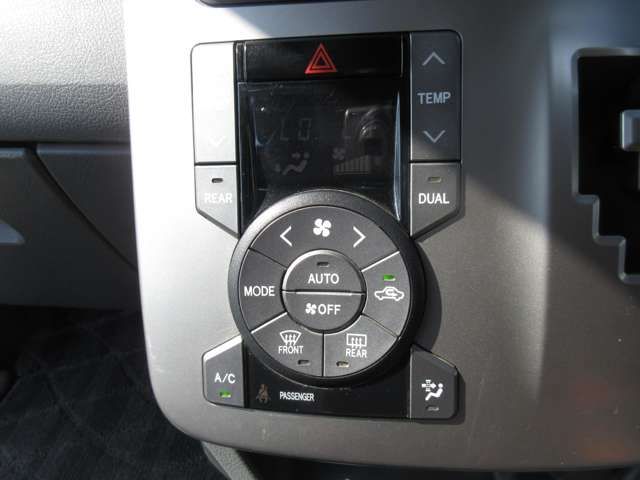 Toyota VOXY 2007-08 183173-16