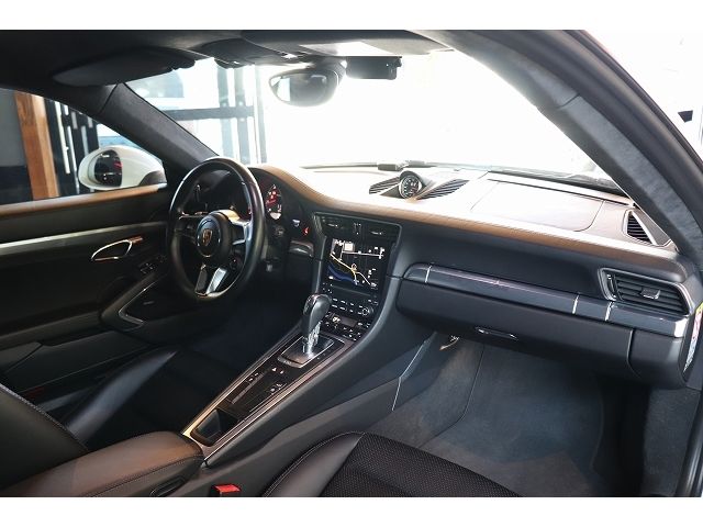 Porsche 911 2016-03 7458-13