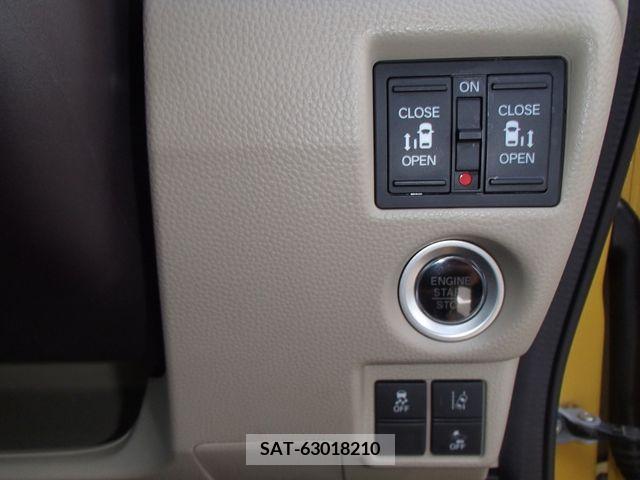 Honda N BOX 2019-06 214038-9