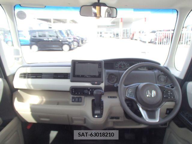 Honda N BOX 2019-06 214038-11