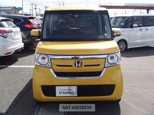 Honda N BOX 2019-06 214038-1