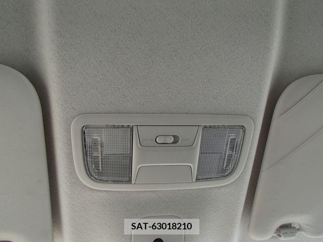 Honda N BOX 2019-06 214038-21