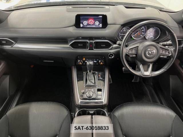 Mazda CX-8 2018-02 266170-1